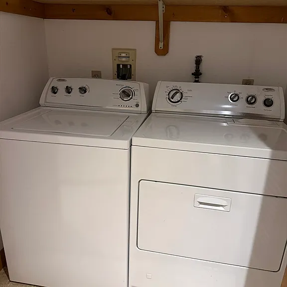 634 Main St #8 — Photo 8