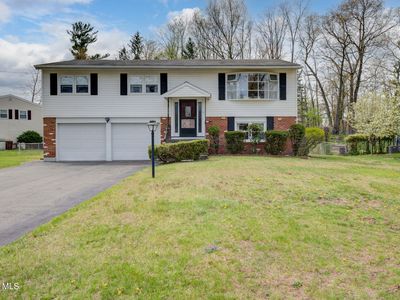5 Fairmont Drive, Albany, NY, 12205