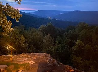 3107 Jackson Point Rd, Sewanee, TN 37375