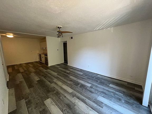 2nd image of 5770 Westphalia Ln APT E