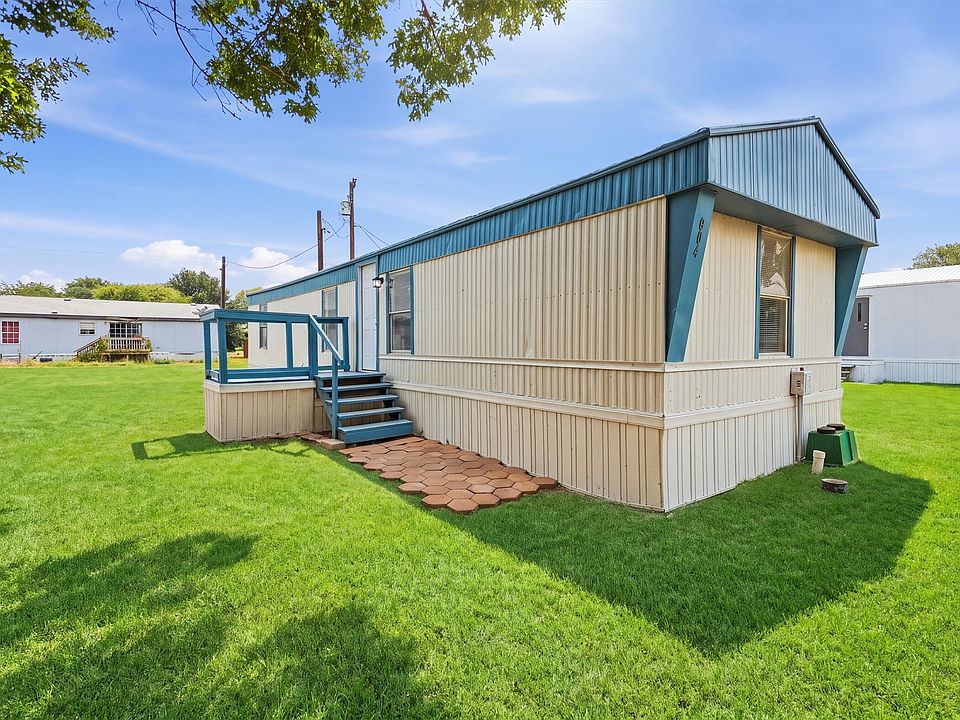 1st image of 904 Flamingo Rd