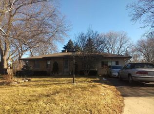 7170 N Port Washington Rd, Glendale, WI 53217