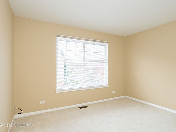 5th image of 51 Cantal Ct