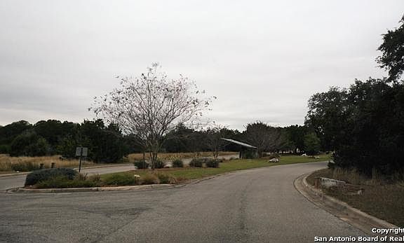 3rd image of 10707 Steubing Cir