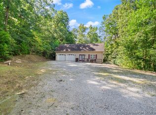 9358 S Dry Run Road, Leavenworth, IN 47137