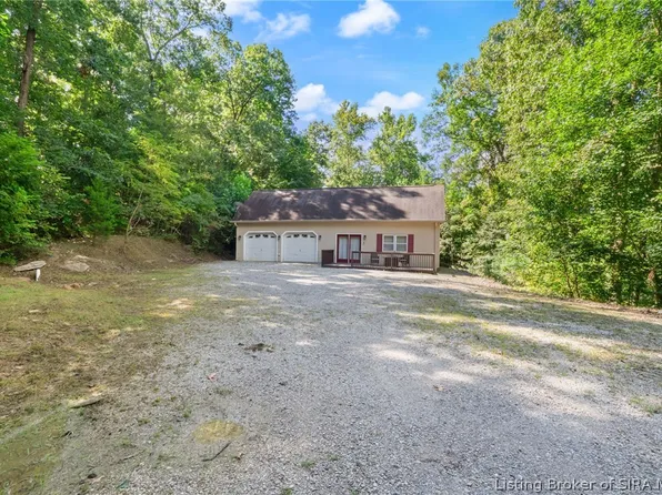 9358 S Dry Run Road, Leavenworth, IN 47137
