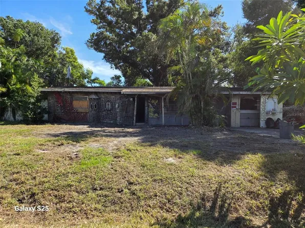 4044 S MARK DRIVE, SARASOTA, FL 34232