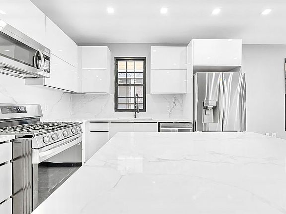2nd image of 970 E 29th St Floor 2