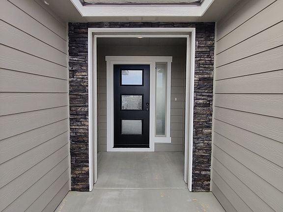 2nd image of 7514 Courtney Dr