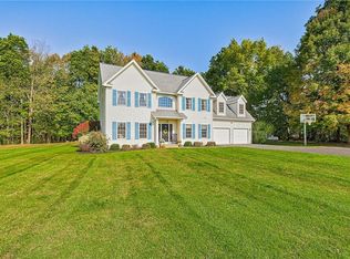 3897 Trolley Rd, Palmyra, NY 14522