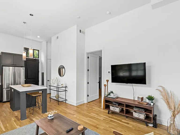 788 Bonaventure Ave NE — Photo 26