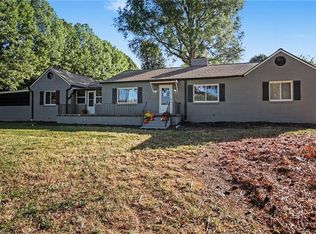 1736 Farmington Rd, Mocksville, NC 27028