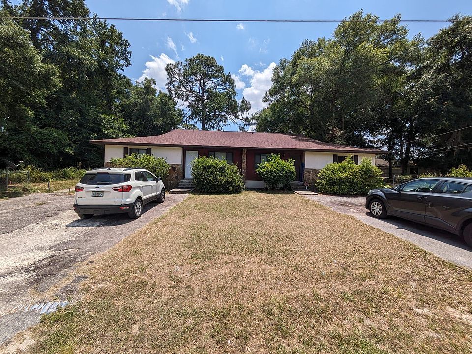 1st image of 3720 NE 41st St #C