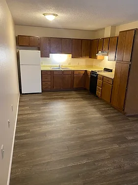 133 W Jackson Ave — Photo 10