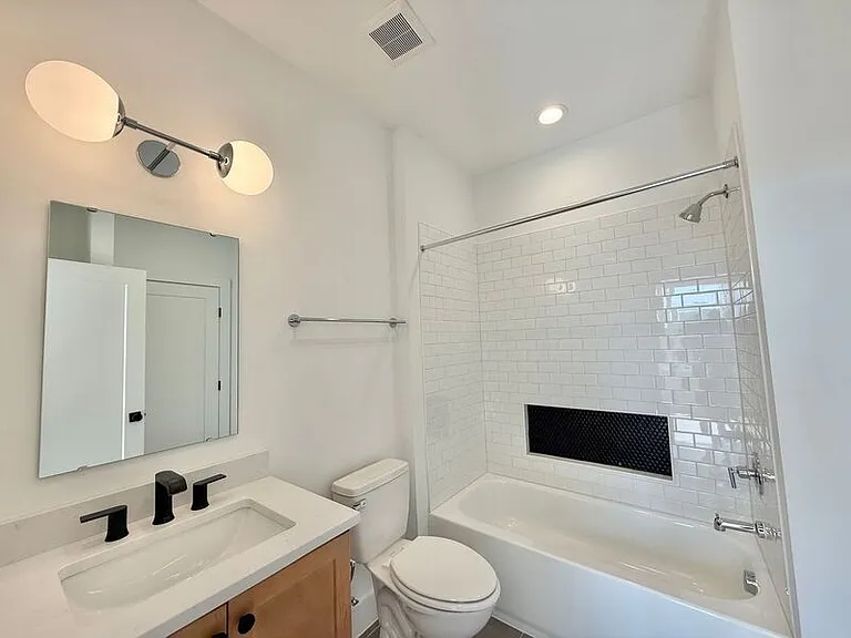 2012 Moody Ln — Photo 16