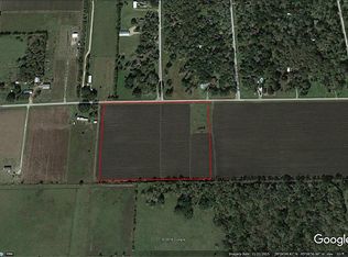 6451 Rawlings Rd, Needville, TX 77461