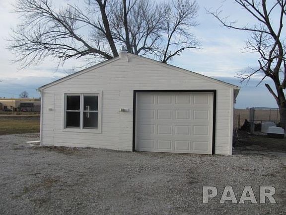 3rd image of 290 E 12th Ave