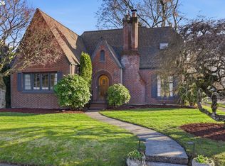 123 W 38th St, Vancouver, WA