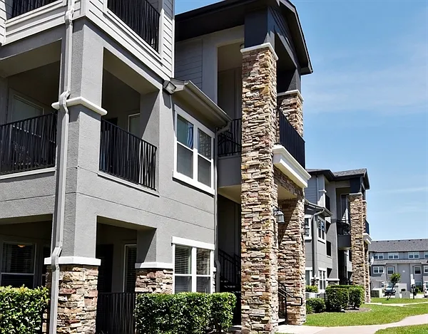 11881 Gulf Pointe Dr — Photo 27