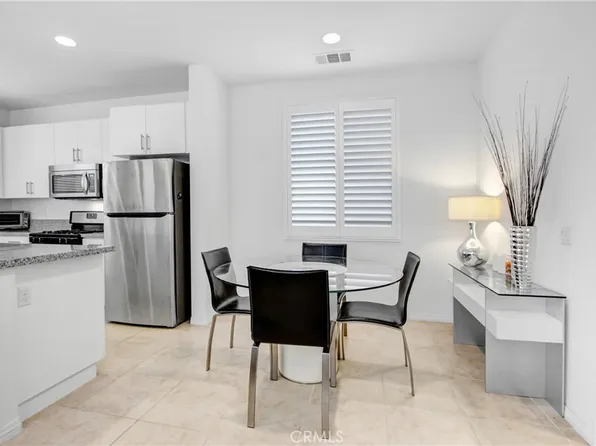 27 Linden Ln, Temple City, CA 91780