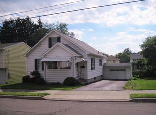 217 N Baldwin St, Johnson City, NY 13790