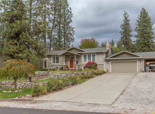 12926 W Shore Rd, Nine Mile Falls, WA 99026