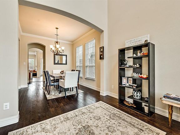 4th image of 3042 Appalachian Ln