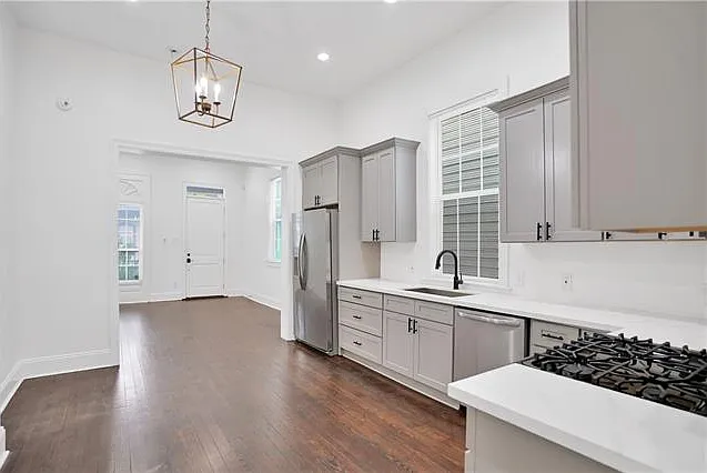 1834 Painters St — Photo 8