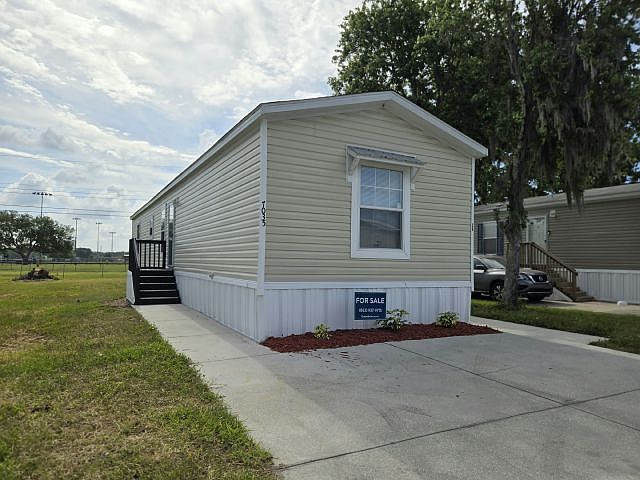 1st image of 7035 Greenbrier Village Dr #58