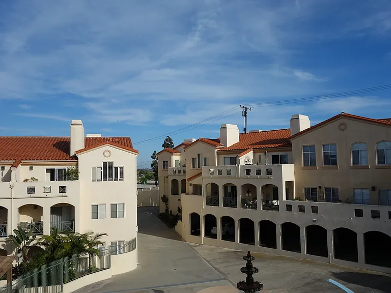 5500 Torrance Blvd #C — Photo 6