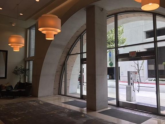 2nd image of 38 N Almaden Blvd Unit 1307