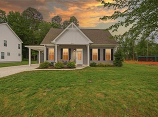 2053 Burson Dr, Chesapeake, VA 23323