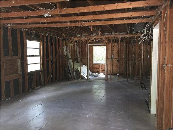 3rd image of 2405 S 67th St