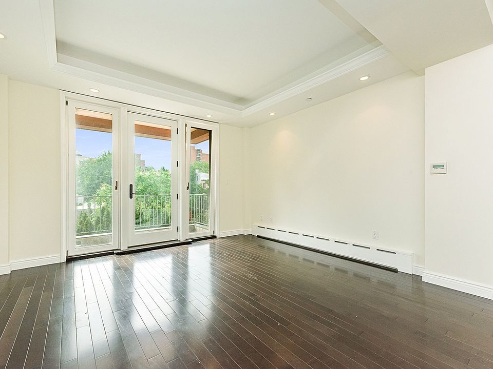 1st image of 30-11 21st St #3B