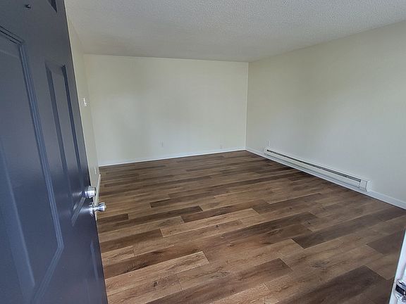 2nd image of 9512 4th Ave W Unit 2