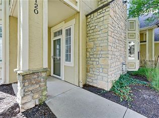 4523 W 159th Ter APT 120, Overland Park, KS 66085