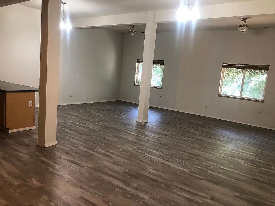 1st image of 3604 176th St SW