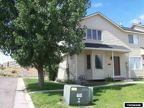 2nd image of 105 College Ct APT A