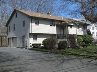 104 William St, Dartmouth, MA 02748