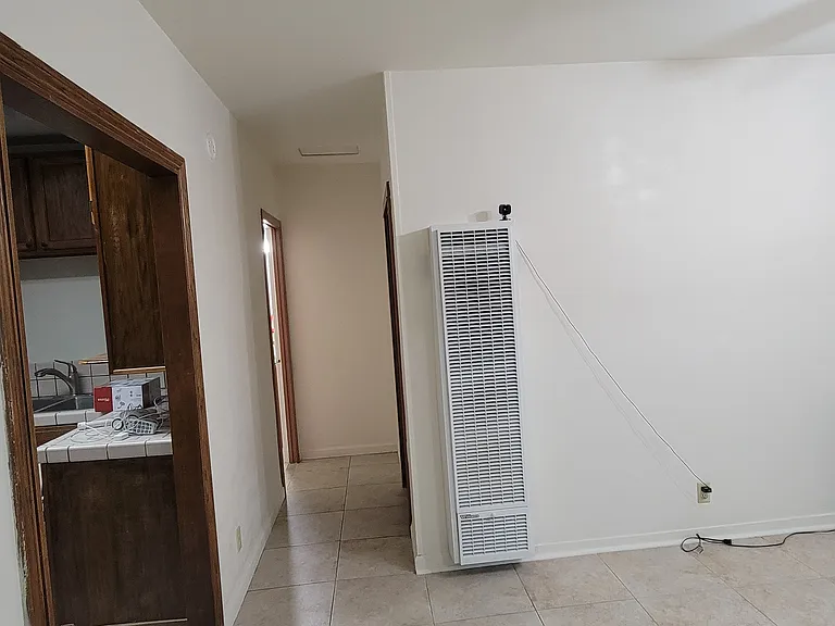 704 E Palmer Ave — Photo 3