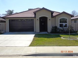 723 Sunset Meadow Ln, Bakersfield, CA 93308