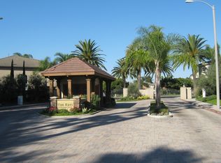 18761 Park Brook Ln, Huntington Beach, CA 92648