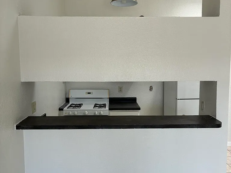 10017 Caribou Dr #D — Photo 3