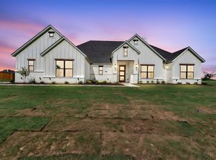 510 Olson Rd, Waxahachie, TX 75167