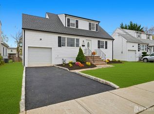 2535 Standish Ave, Union, NJ 07083