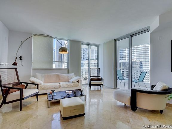 2nd image of 801 Brickell Key Blvd APT 1102
