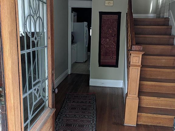 2nd image of 3806 Isabella Ave