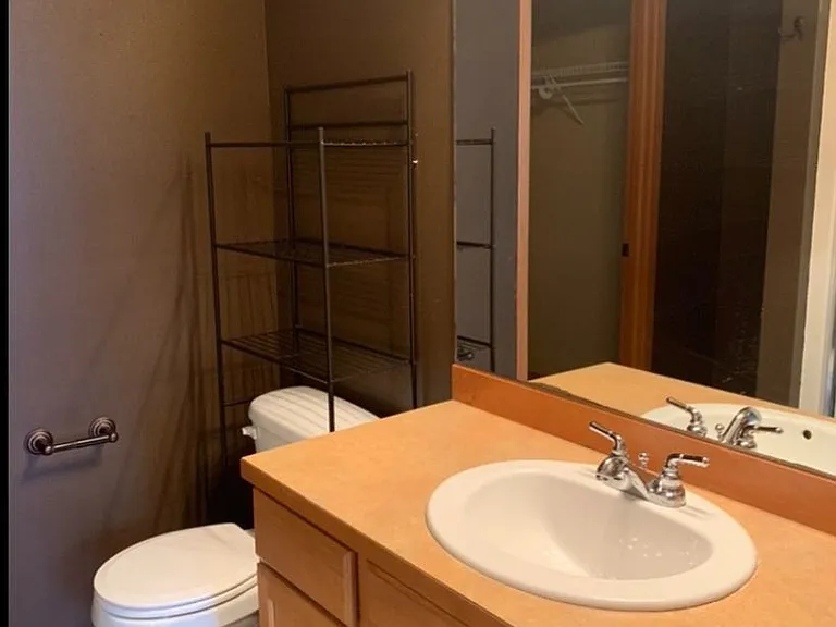 205 Sagebrook Ln — Photo 9