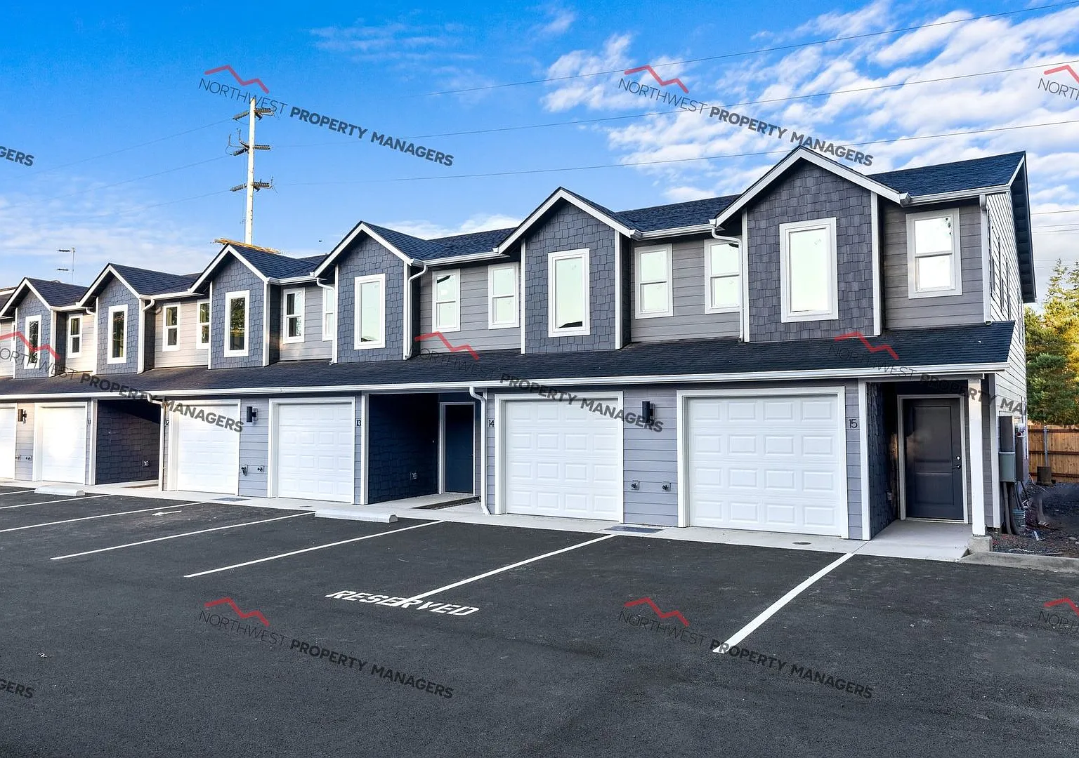 r280 Stella Station Townhomes — Photo 1