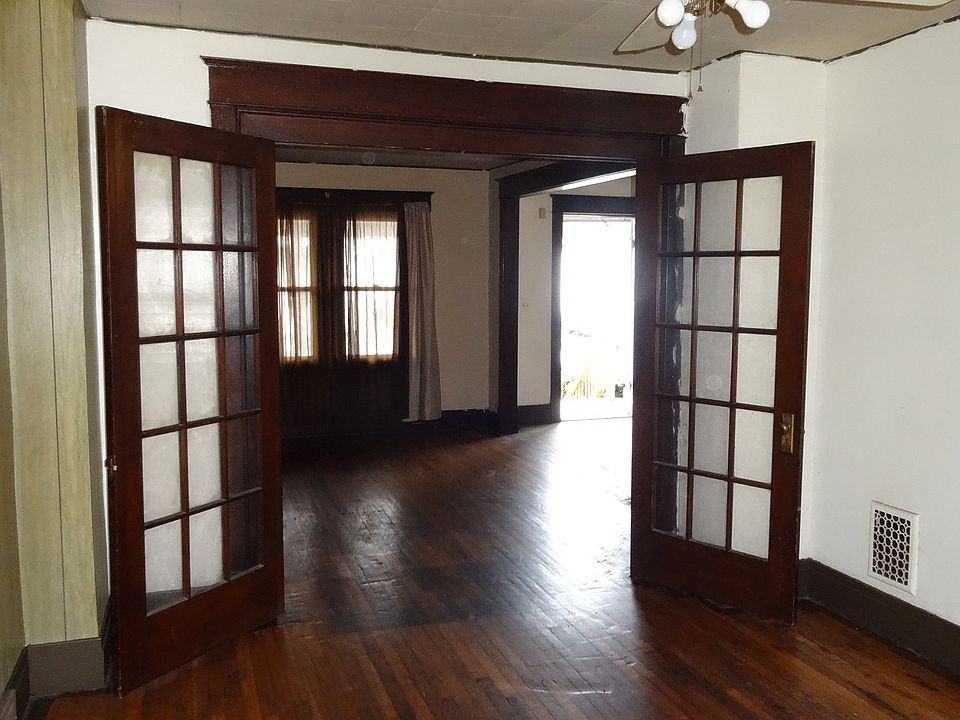 1st image of 109 Sussex St